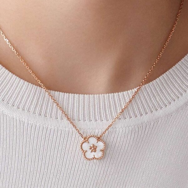 Lucky Spring Plum White Codonopsis Rose Gold Necklace