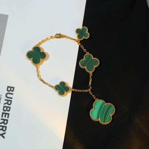 Irregular malachite flower bracelet