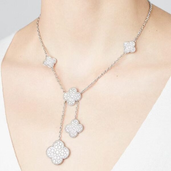 Alhambra 6 Flower Necklace