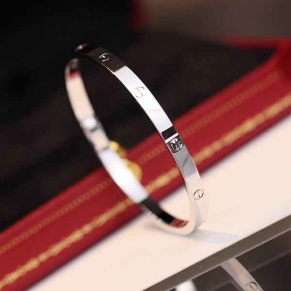 Classic Iove Narrow bracelet