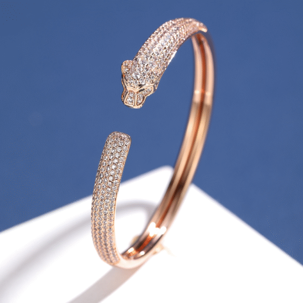Leopard opens a full diamond elastic bracelet