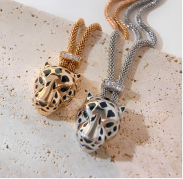 Leopard diamond-free long necklace (70cm chain)