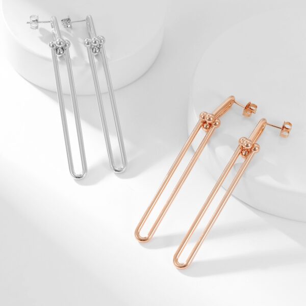 Long-style earrings hardwear