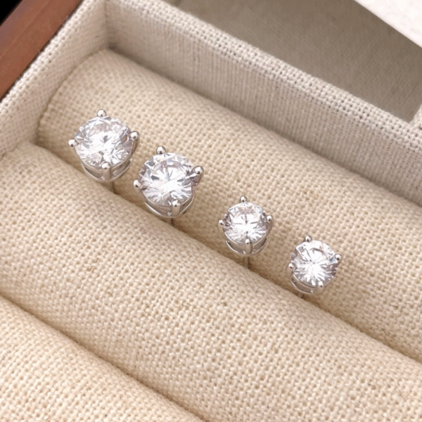 Earring (1ct)