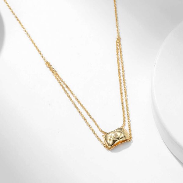 Coco diamond-free diamond pattern necklace