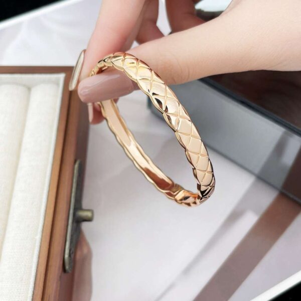 Coco Diamond-free Quilted Bracelet, Size 17