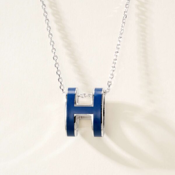 Classic pop H Flange Colorful Necklace