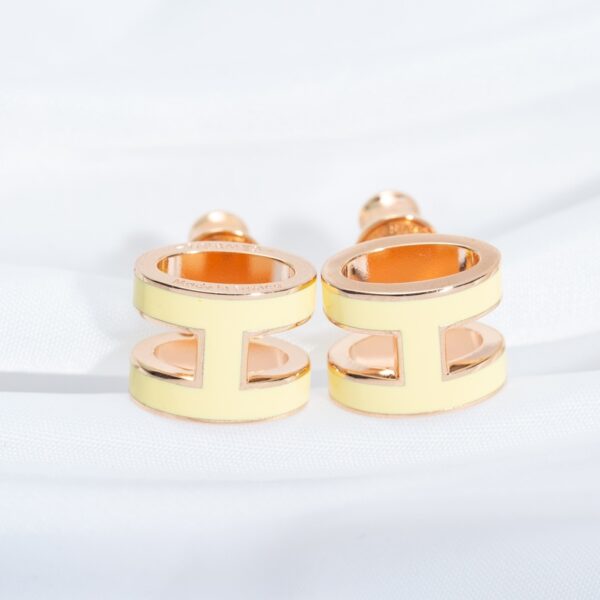 Mini Pop Earrings