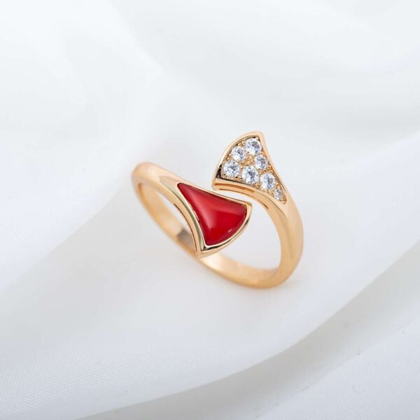 Diva Ring