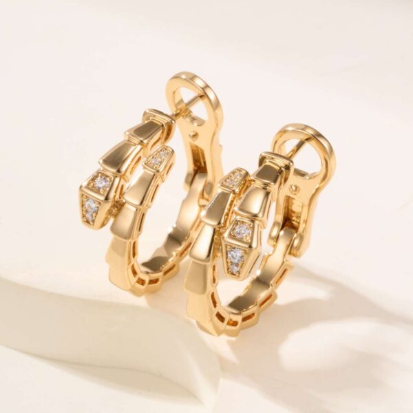 SERPENTI VIPER series snake bone tail diamond earrings