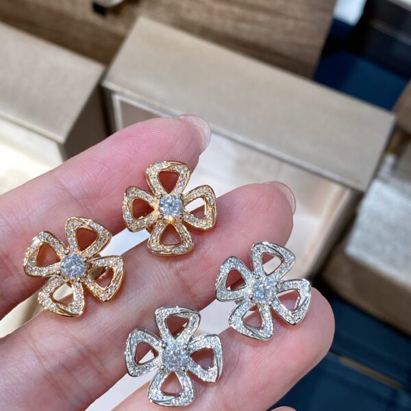 Fiorever Flowering Petal Stud Earrings