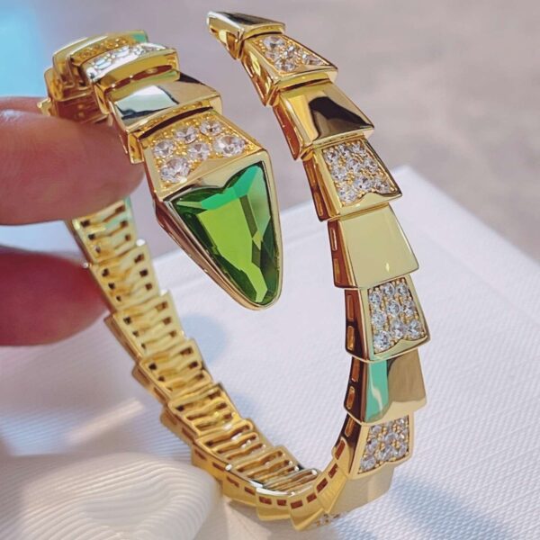 Serpenti Aquamarine Snake Charm Bracelet, M size