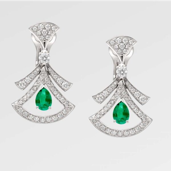 D IVAS’DREAM Ruby Earrings