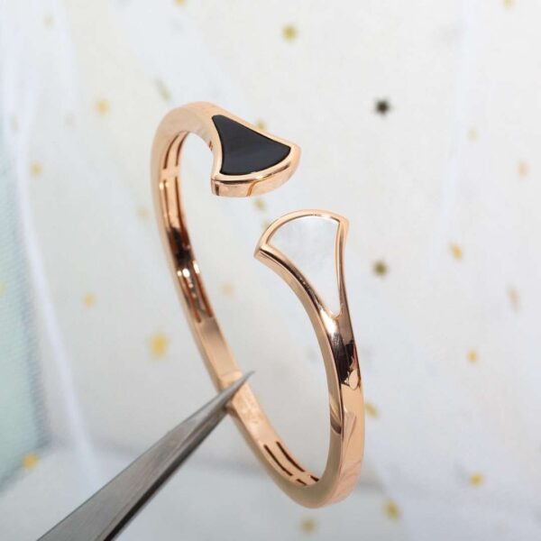 Divas’ Dream Bracelet