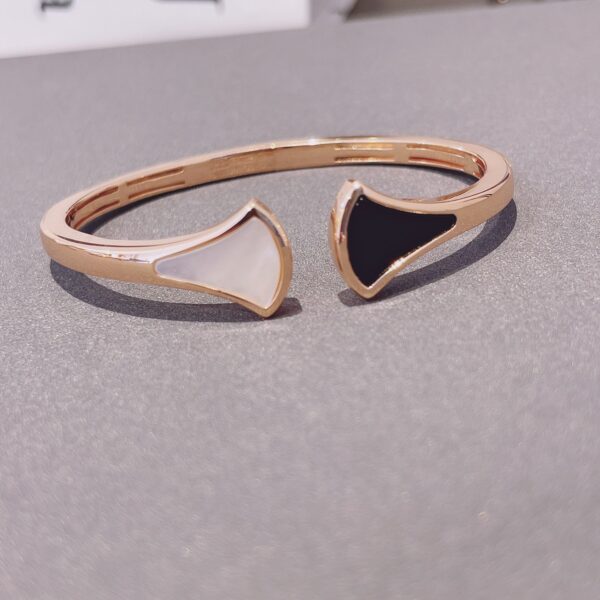 Divas’ Dream Bracelet